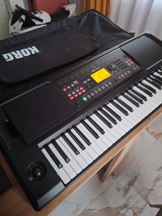 Korg EK 50 ( PA 50 )