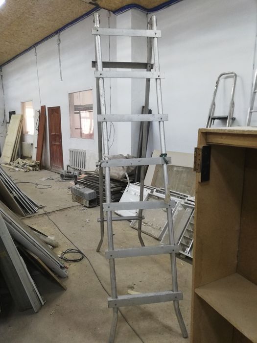 Стремянки стальные, алюминиевые