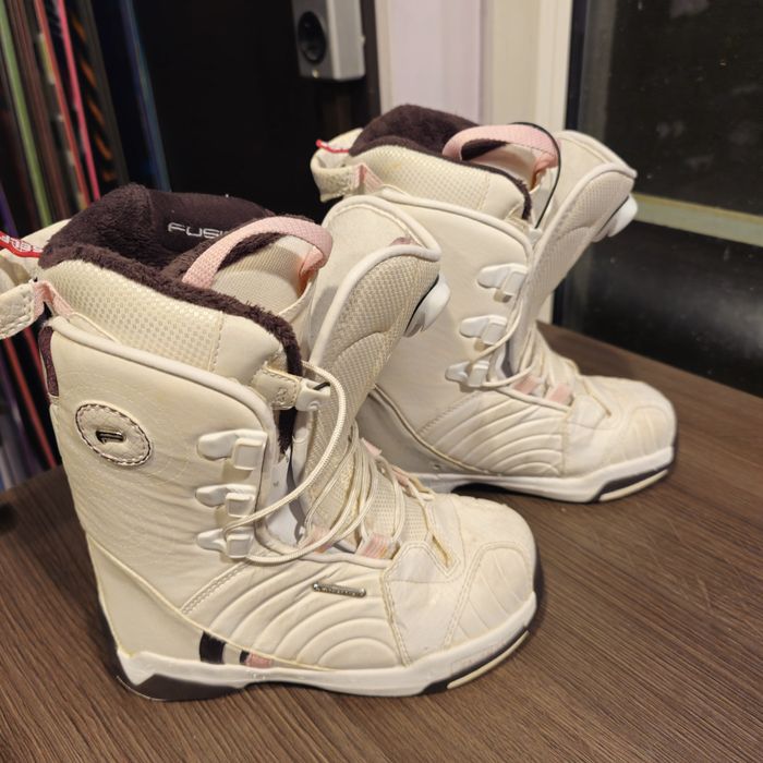 Boots Snowboard Salomon F22 Nr.38 EU