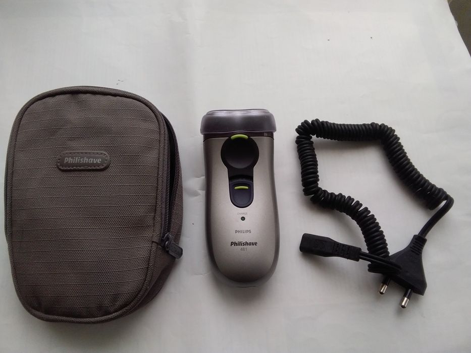 Aparat de ras Philips
