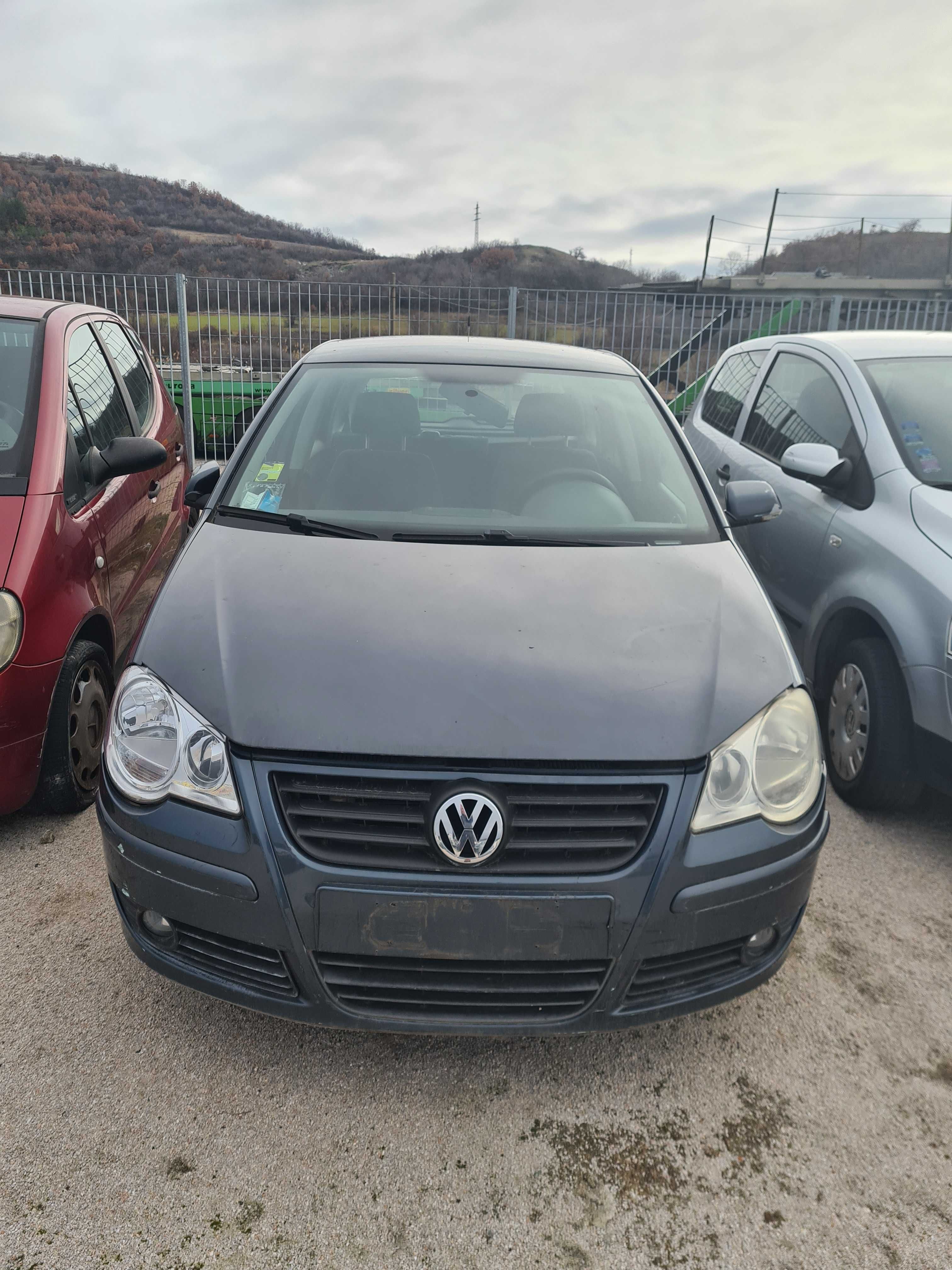 Volkswagen Polo-1.2бензин/2007г-на части