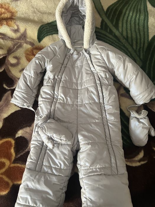 Продам комбинезон зимний 80 см