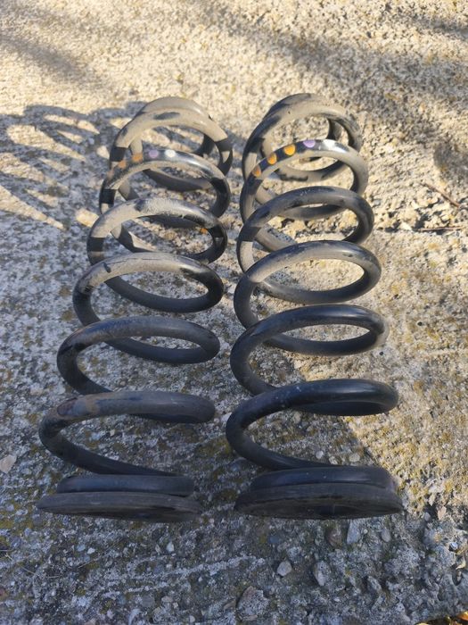 Set arcuri spate Volkswagen Passat B6 break variant 2005 - 2010