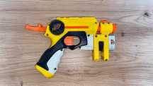 пистолети NERF различни видове