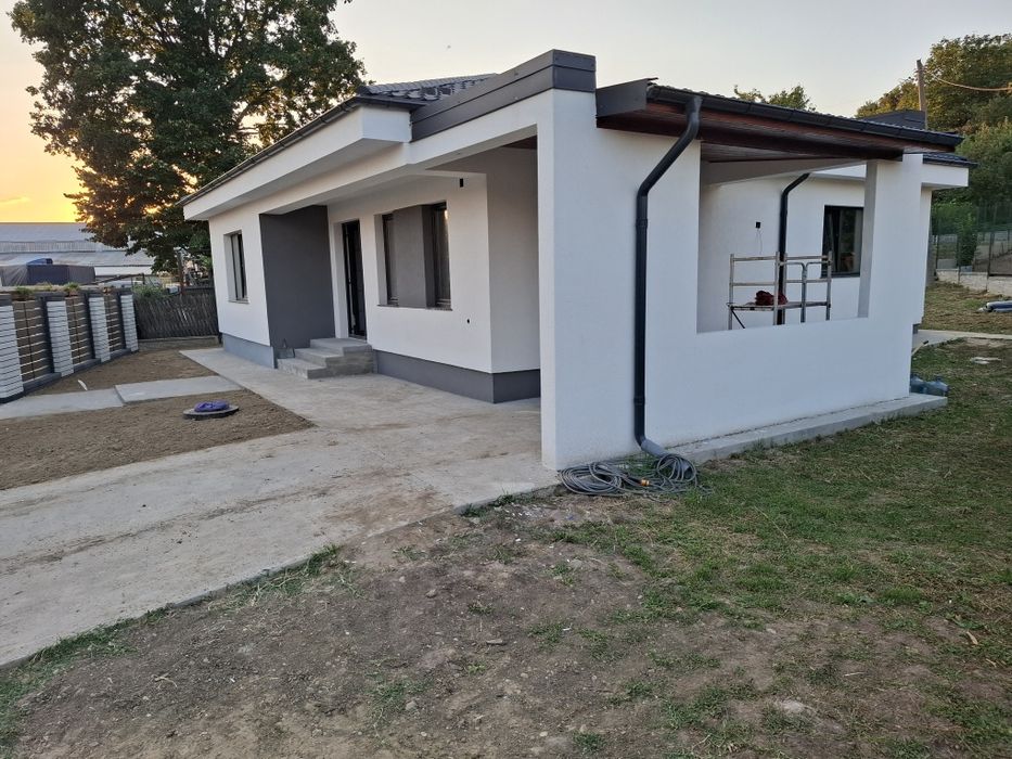 Casa parter 3dormitoare 120mp 2025 în Stefanestii Noi la 100m Primarie