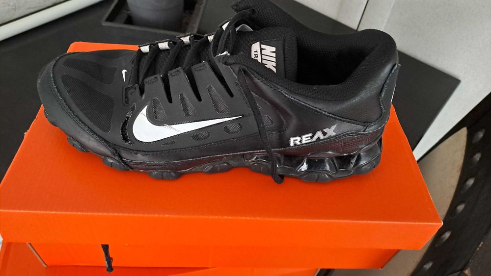 Обувки мъжки Nike