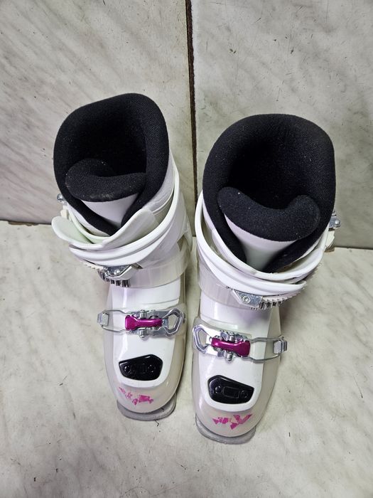 Clapari ski schi Dalbello   mondo 23,5  corespunde mărimii 36-37