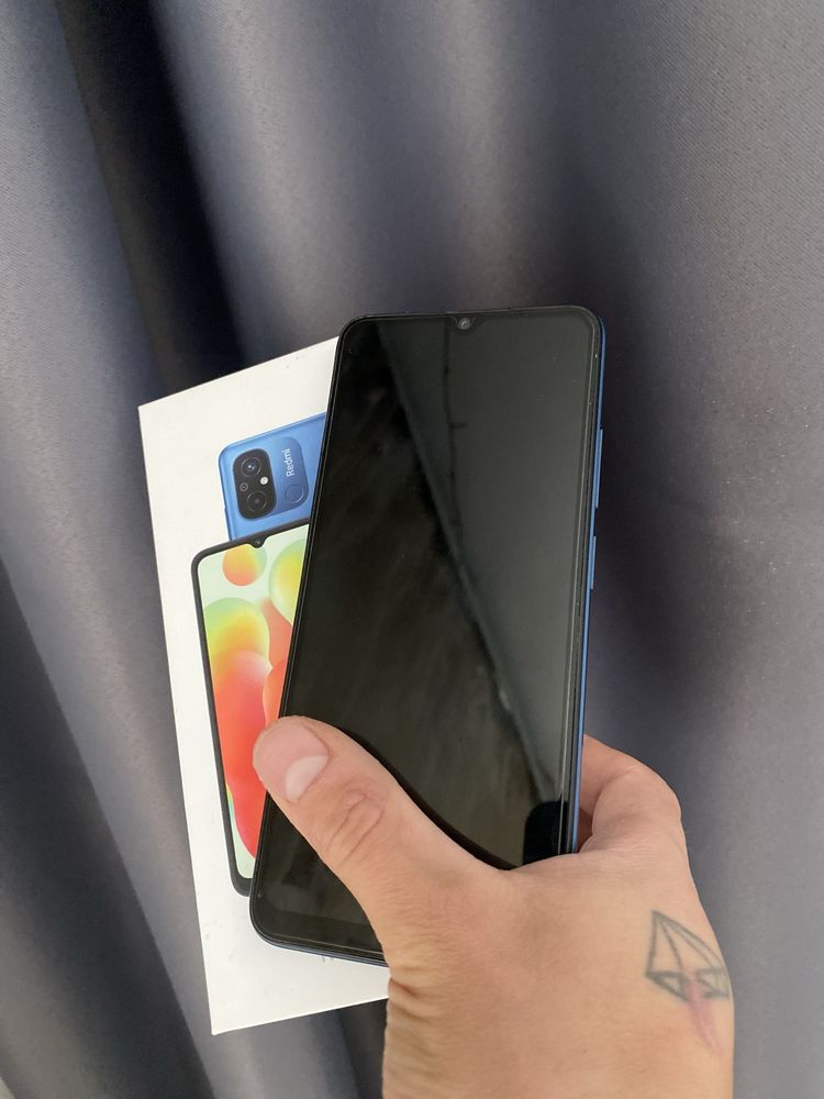 В идеале Redmi 12C