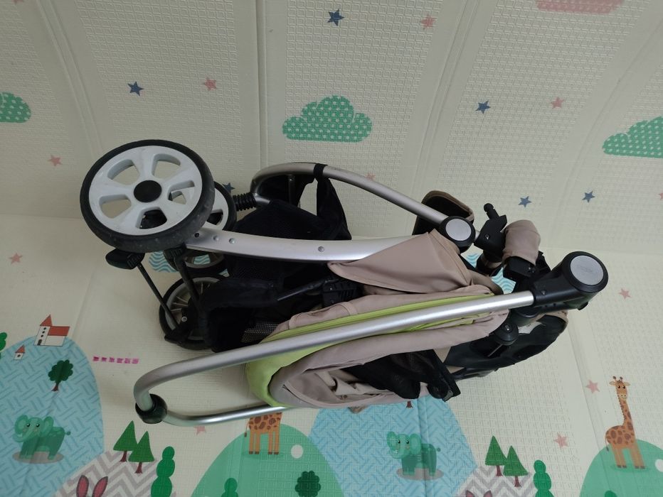 Kolyaska Коляска