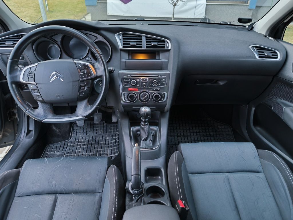 Citroen C4   2.0 HDI