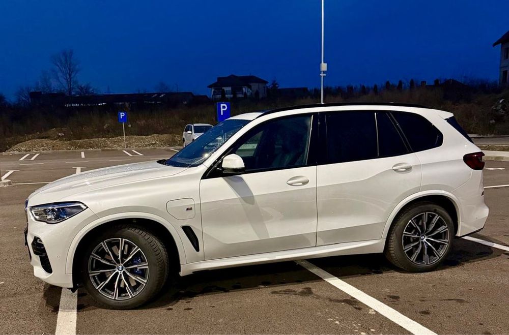 BMW X5 G05 45e-primul proprietar in Romania