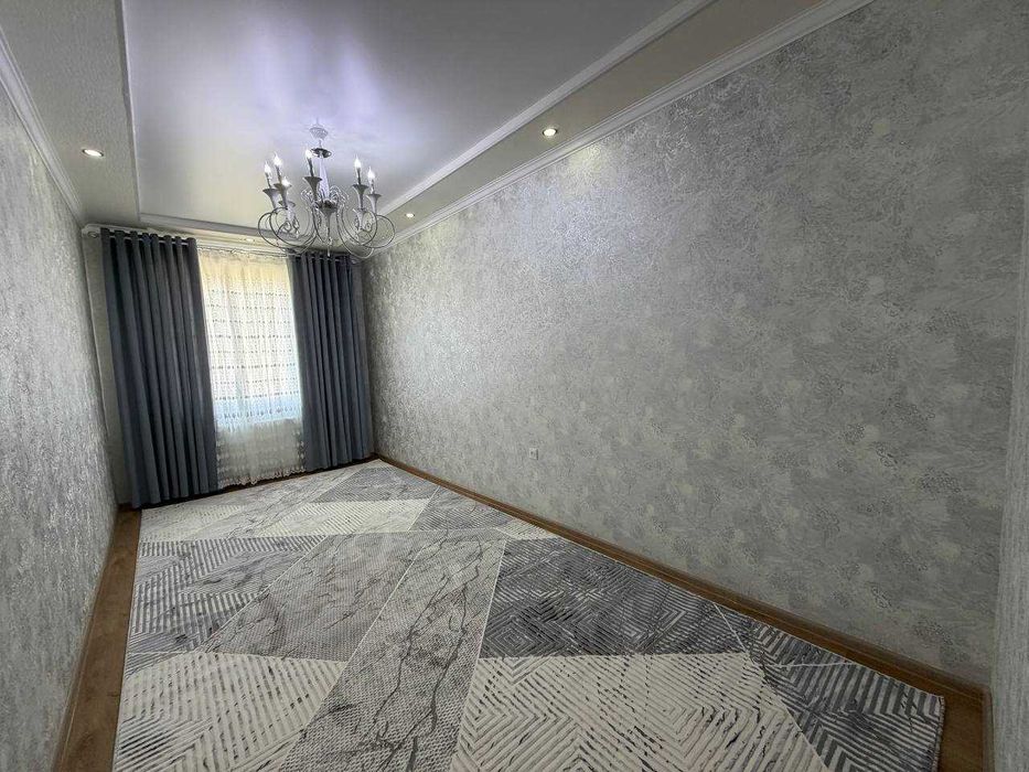 Продаётся 3 передел в 4х комн квартира на 5 этаже Ор-р Чевар бахт люкс