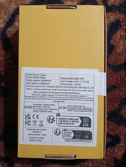 Baterie externa 50000mAh cu încărcare rapidă,afișaj LED și lanternă