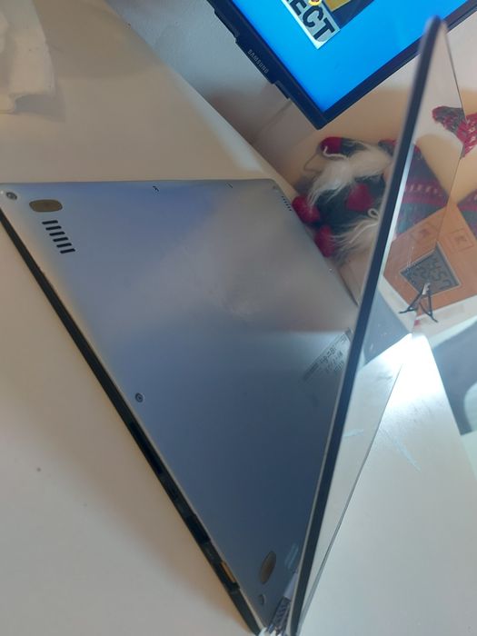 Lenovo Yoga 3 Pro
