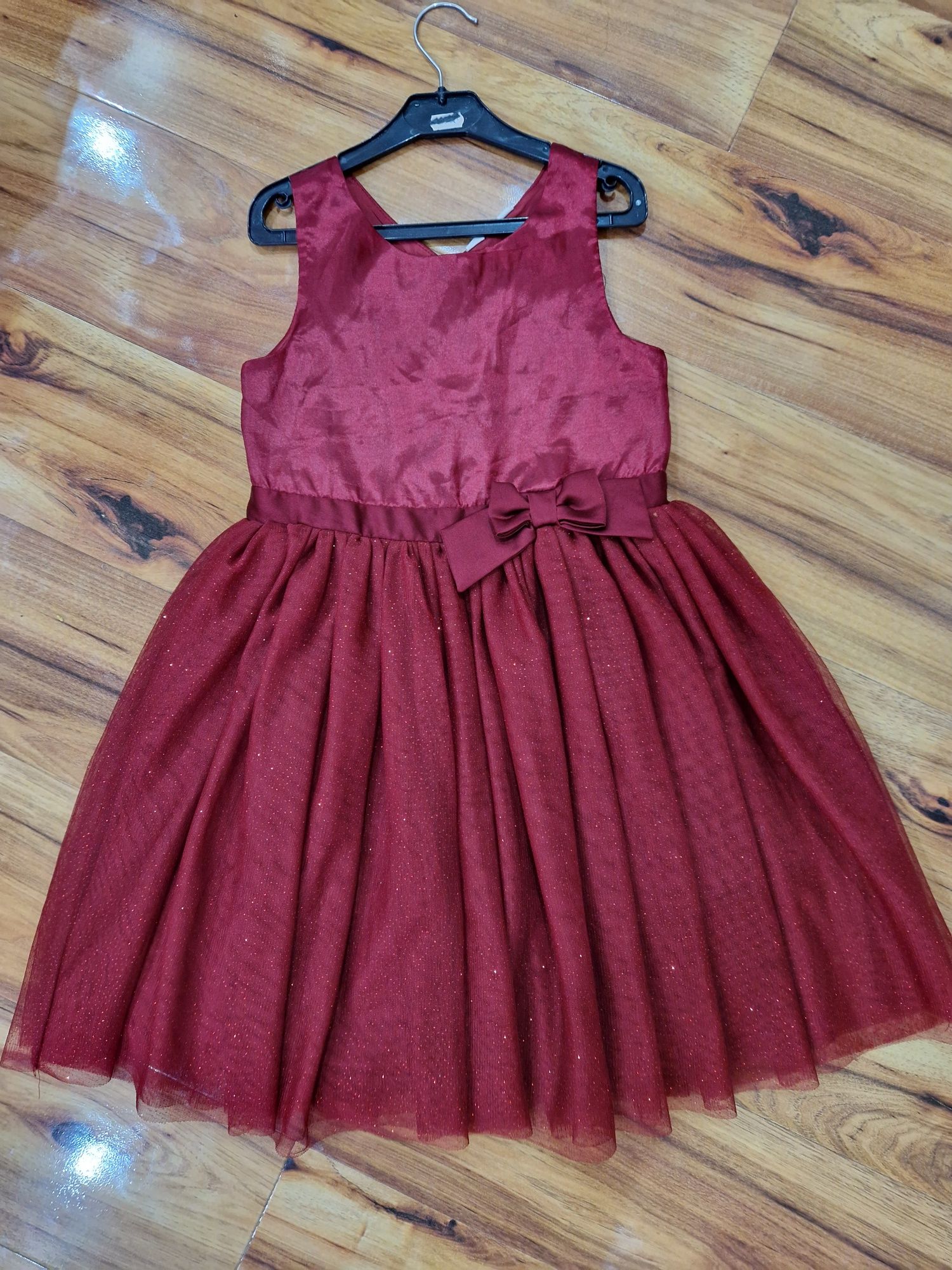 Rochie H&M pentru 7-8 ani