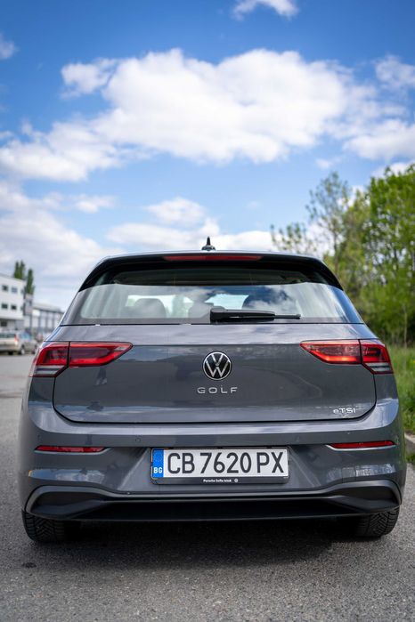 Продавам Volkswagen Golf 8 - Life 1.5 e-TSI hybrid