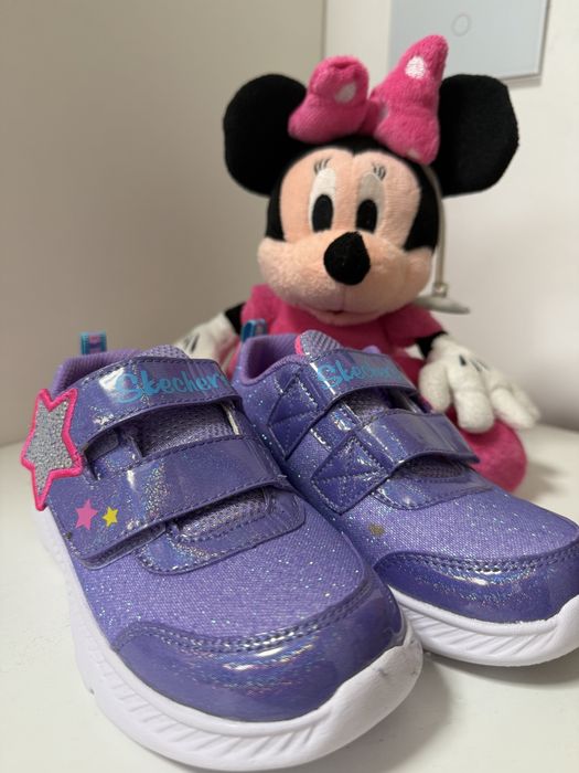 Papuci mov cu sclipici pentru fetițe