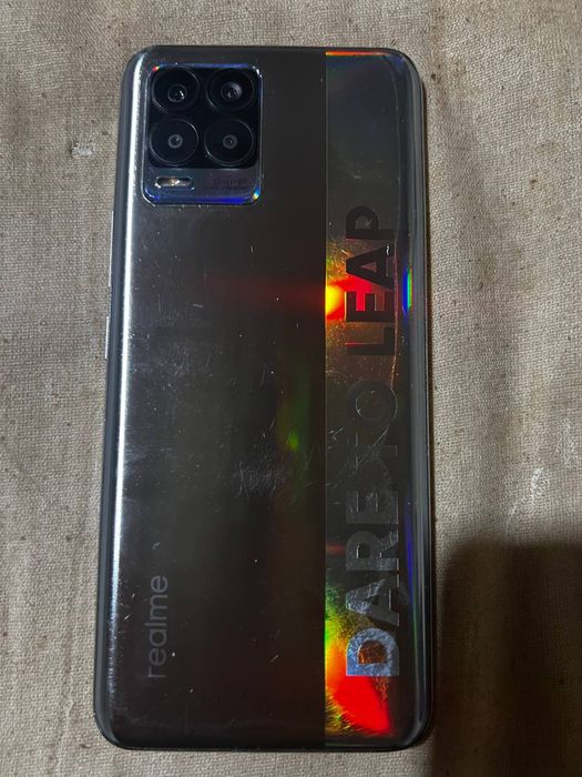 Realmi 8, 10/128g kami bor