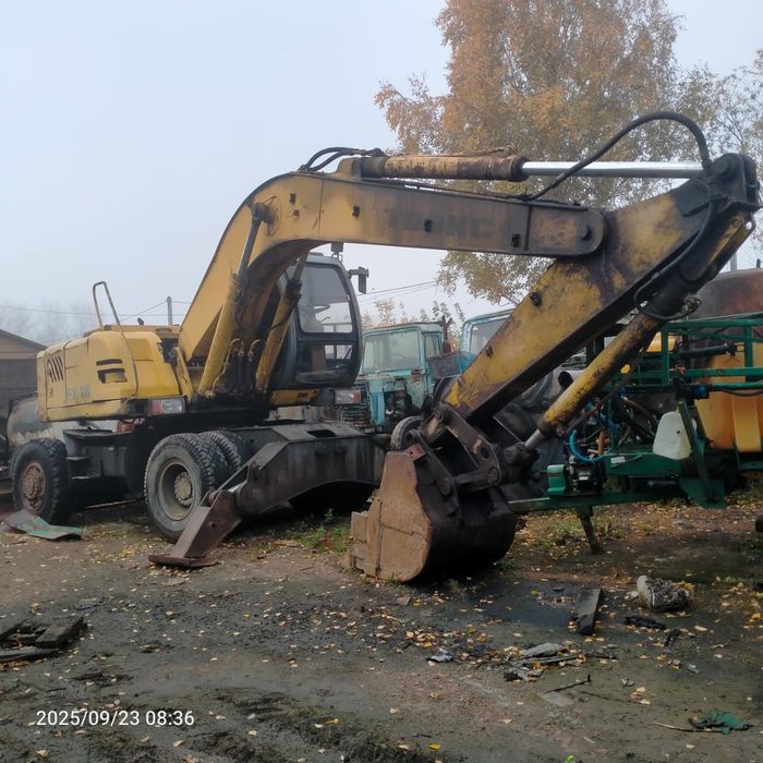 Продам экскаватор ЕК 18