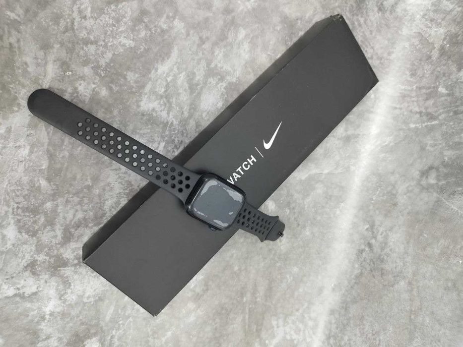 Apple Watch Series 7 45mm ( 750866 г. Кокшетау, ул. Абая 128, 21)