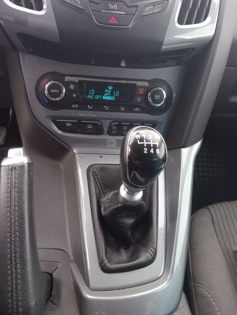 Ford focus titanium