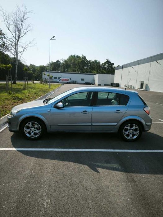 Opel Astra H 1.8 Cosmo