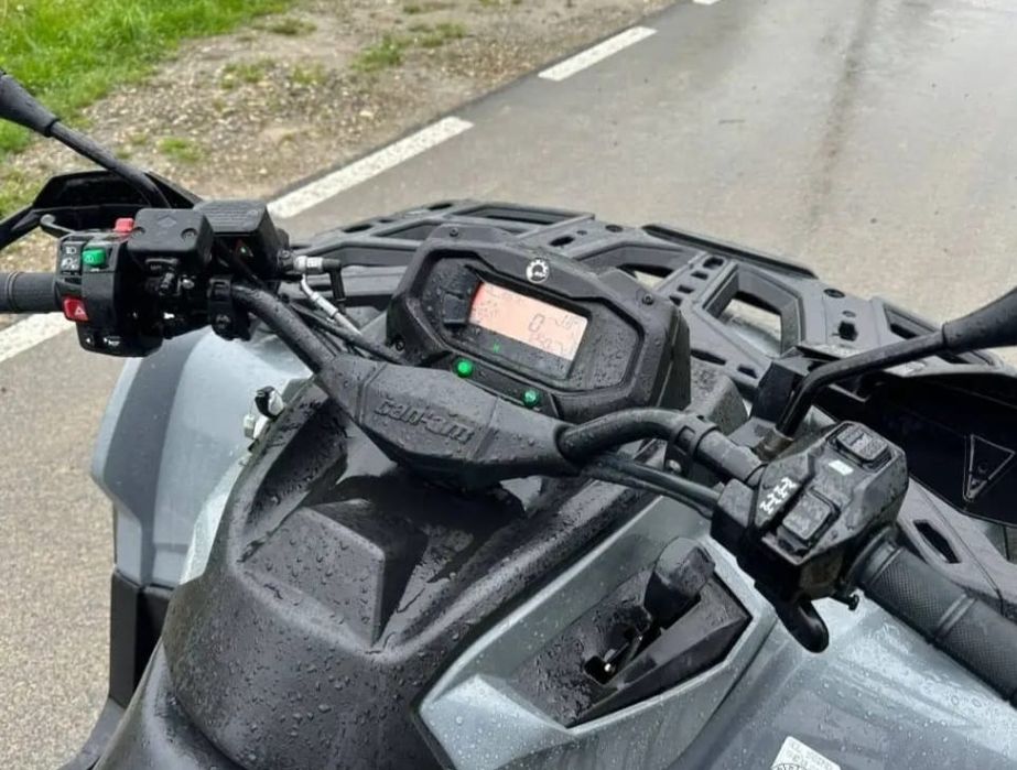 Atv can am outlander 1000