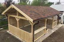 Foisoare din lemn, constructie foisoare, foisoare de gradina si curte,