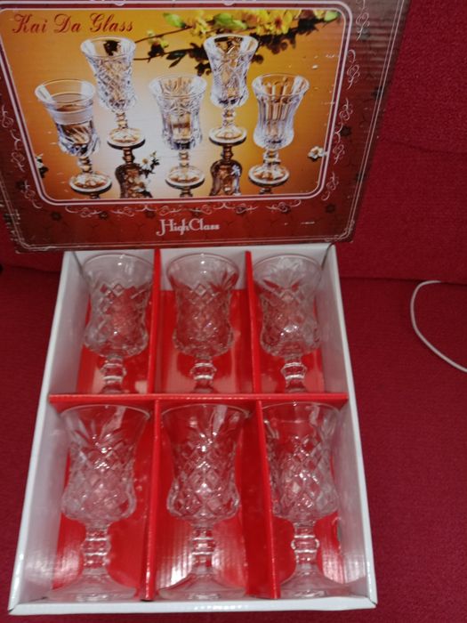 Продам новые фужеры,  стаканы, вазы