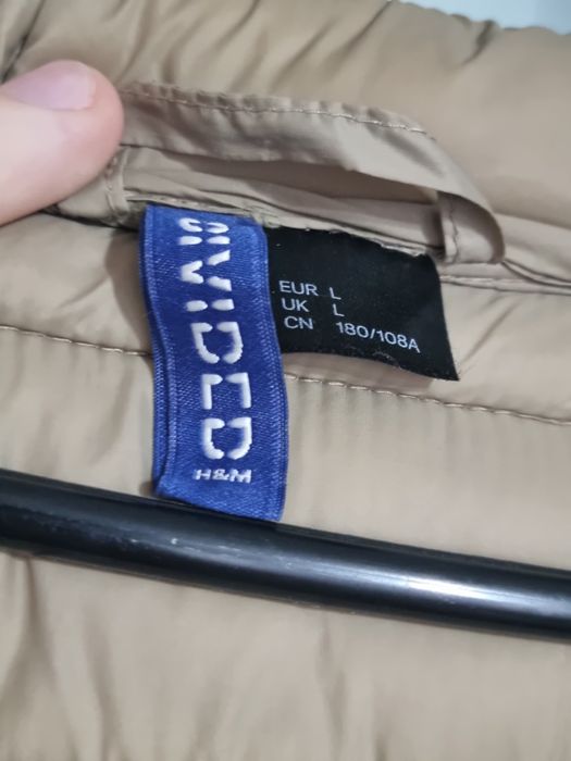 Geaca matlasata bej H&M