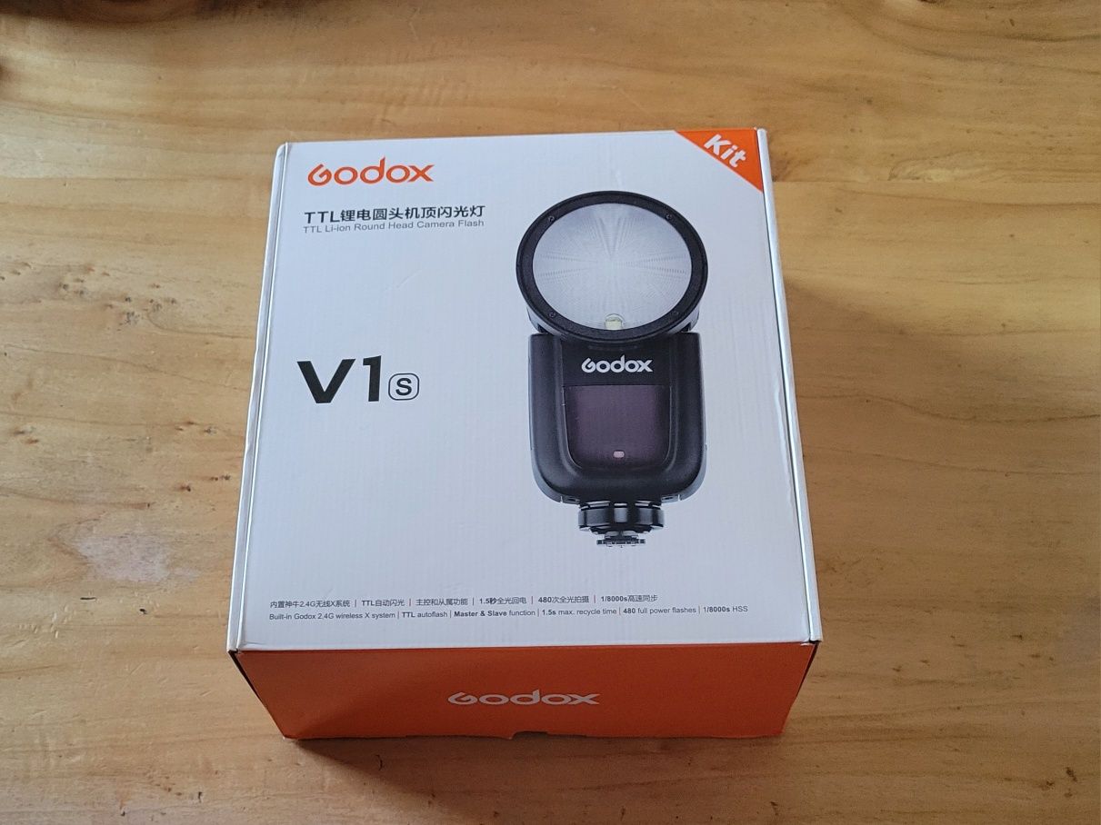 Bliț rotund Godox V1S, compatibil Sony