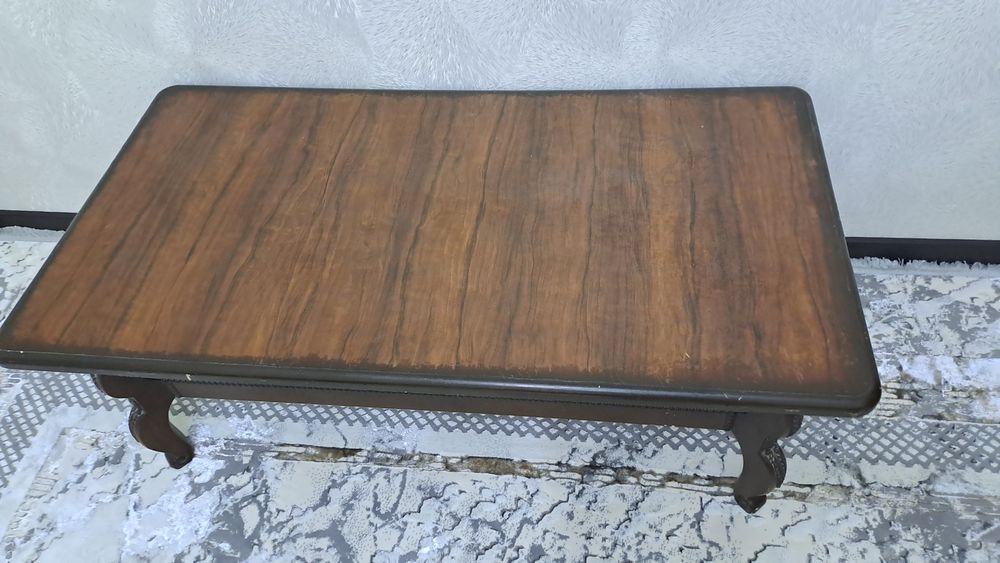 Уголок журнальный столик комплект