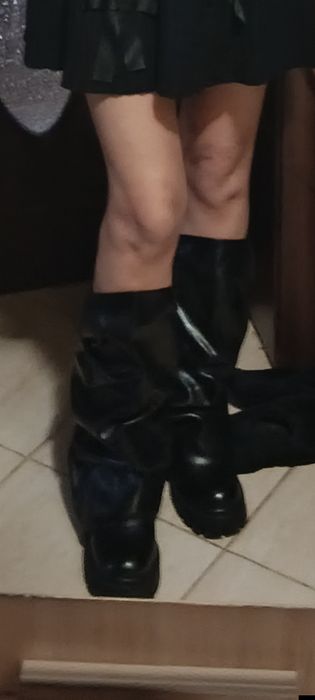 Ботуши със сваляща горна част!