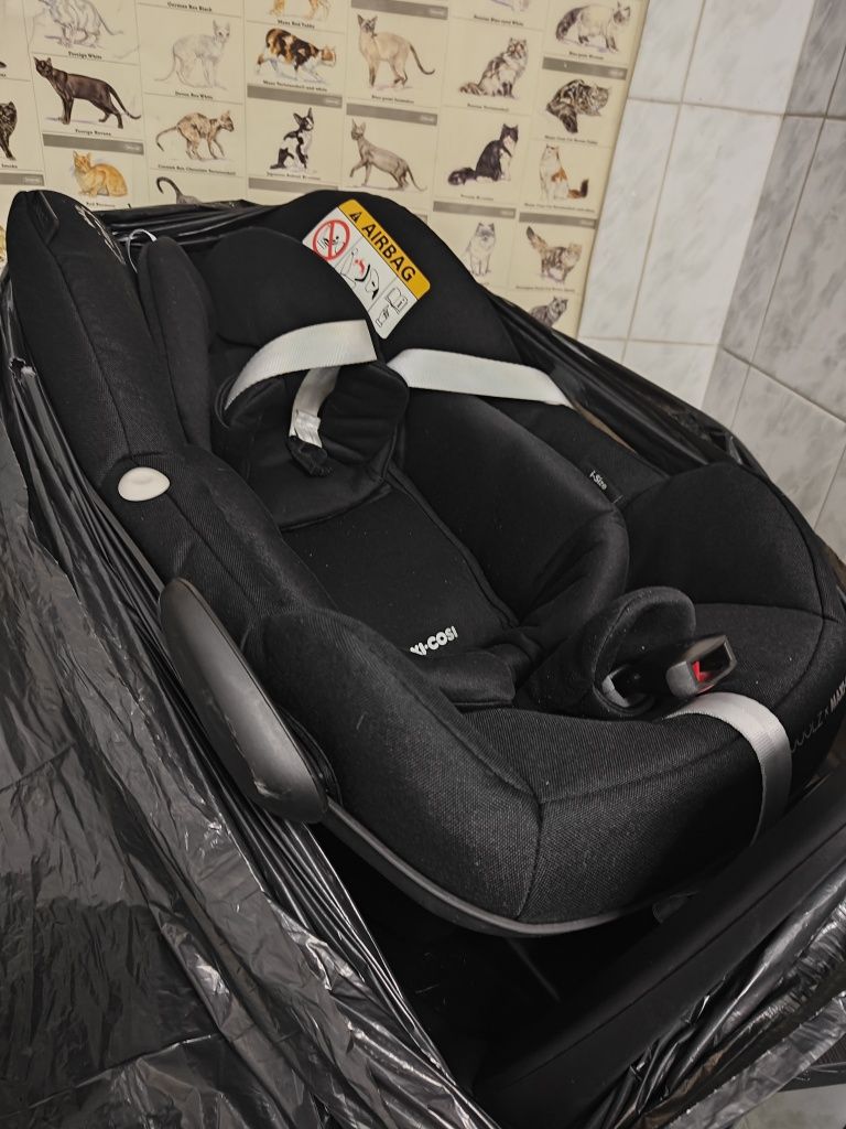 Scoica auto Joolz Maxi Cosi + baza Isofix