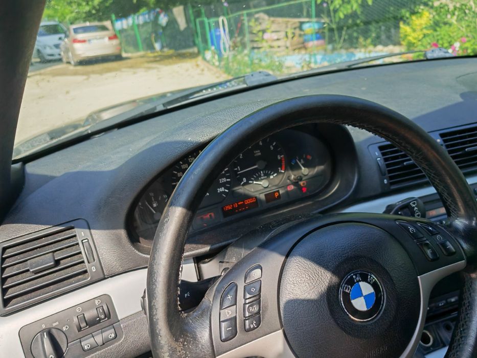 BMW Seria 3 BMW e 46 cabrio 2.2 benzină 170 cp