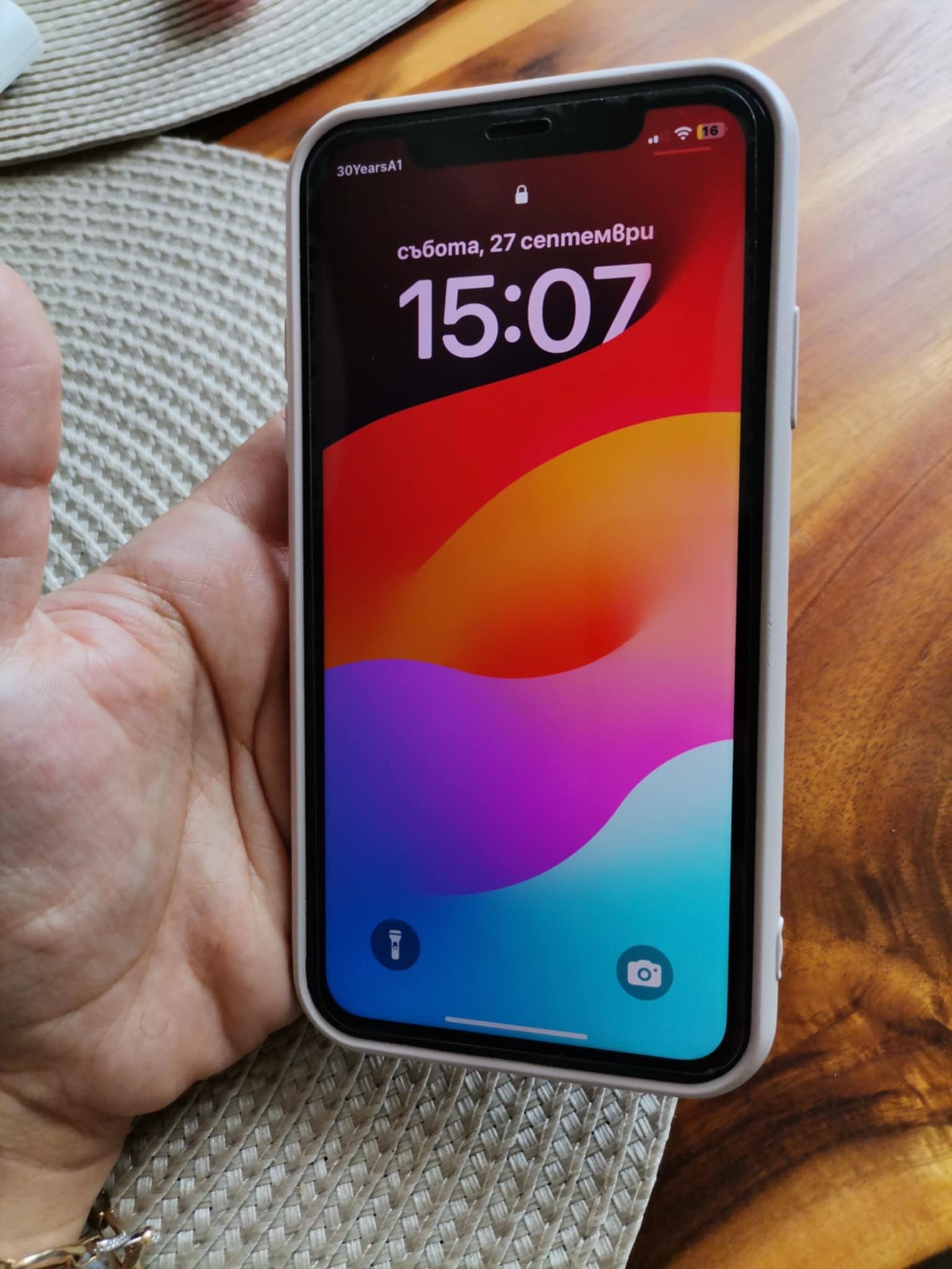 Iphone 11   64GB