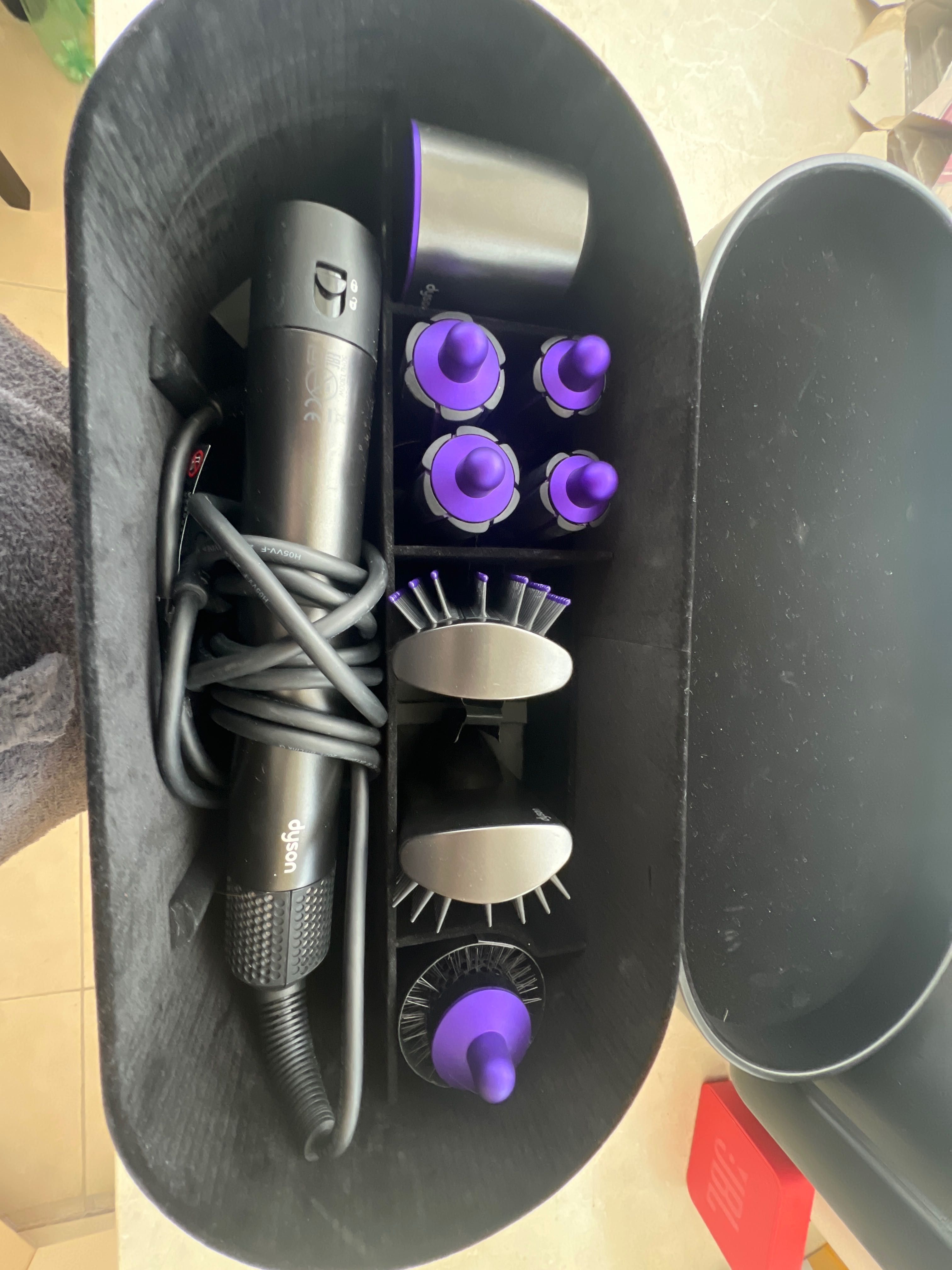 Dyson Airwrap complete styler