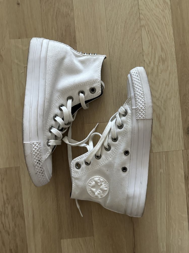 Converse High Rock 36.5 ca noi