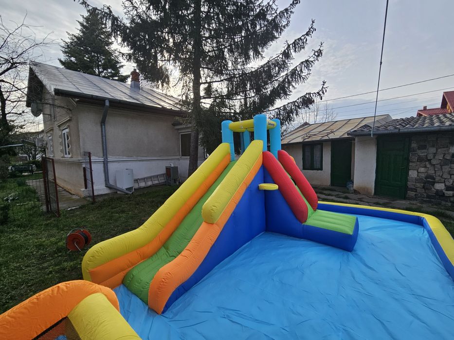 Tobogan gonflabil cu APA/BILE