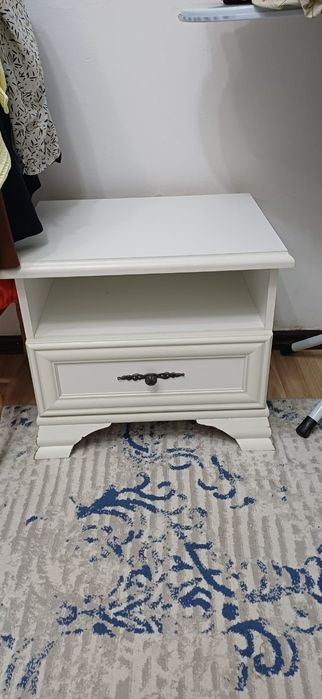 Двухспальный кроват