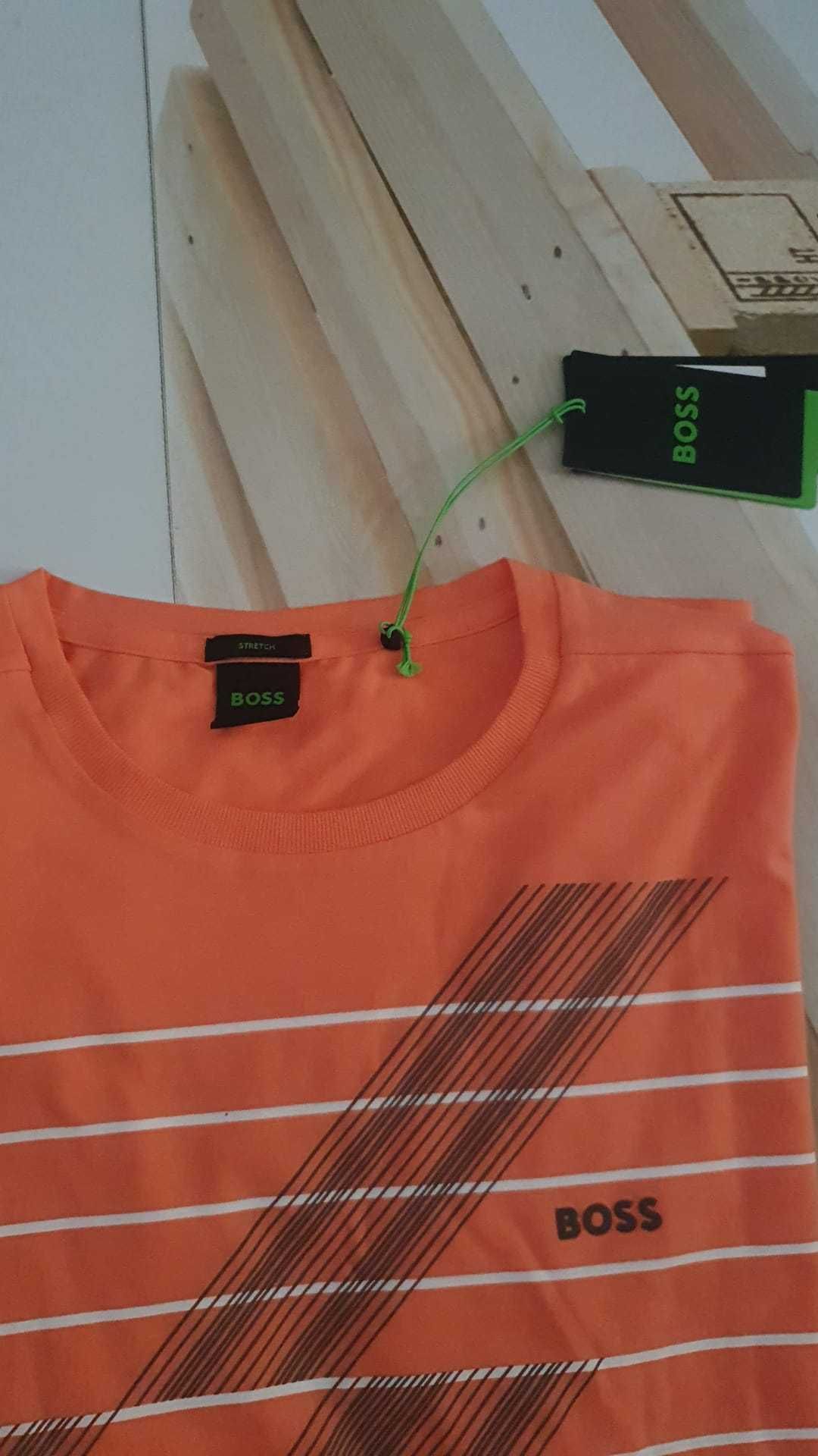 Vand tricou barbati Hugo Boss masura  M si L original nou cu eticheta