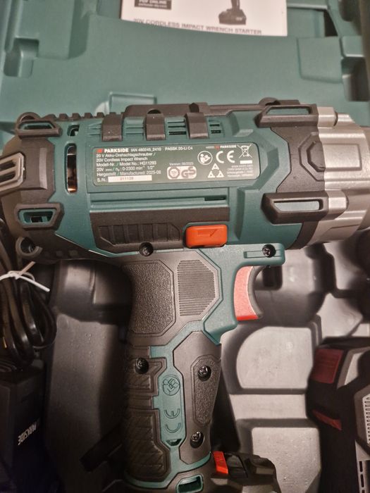 Masina de înșurubat cu impact PASSK 20 LI C4