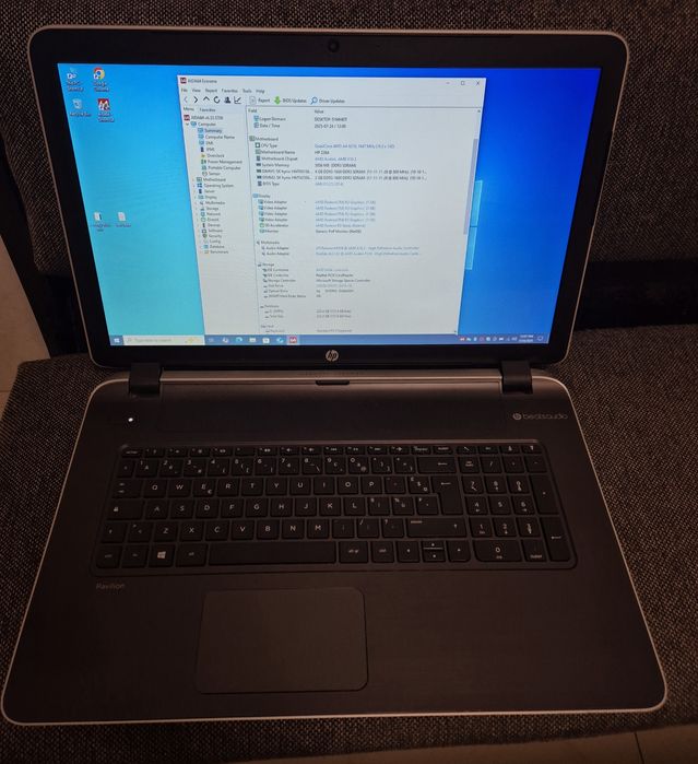 vand laptop Hp Pavilion 17..17"..Amd A4 Quad..Radeon R3..Ssd 240 Gb.