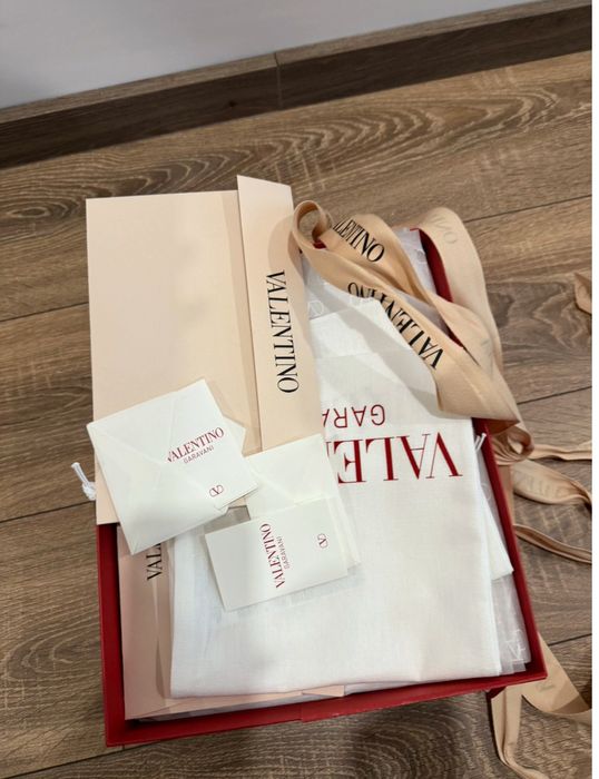 Valentino Garavani Мокасини/есен 2025