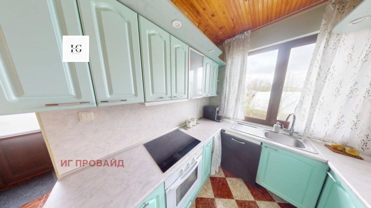 Продажба Къща - с. Порой 131m² na 21 km от Слънчев Бряг и плажа
