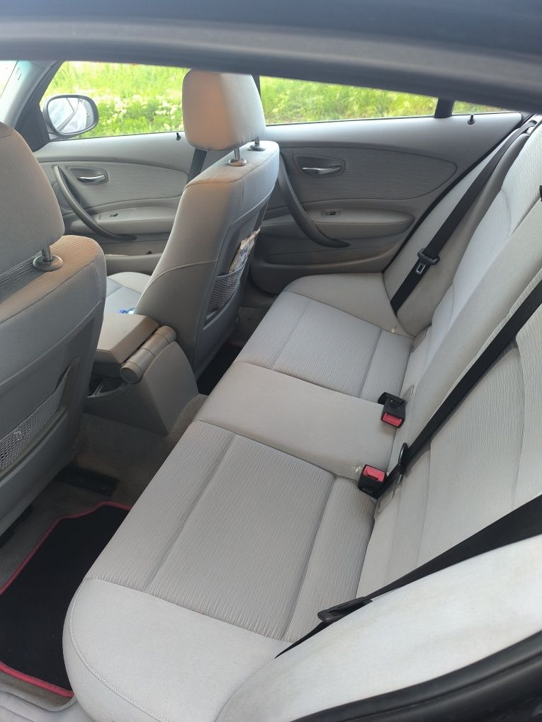 BMW 1.  116   122 к.с.