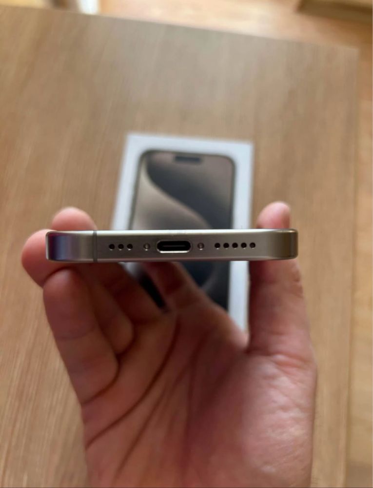 Iphone 15 pro 128 GB