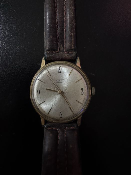 Продам винтажные часы Wostok (Восток) AU20