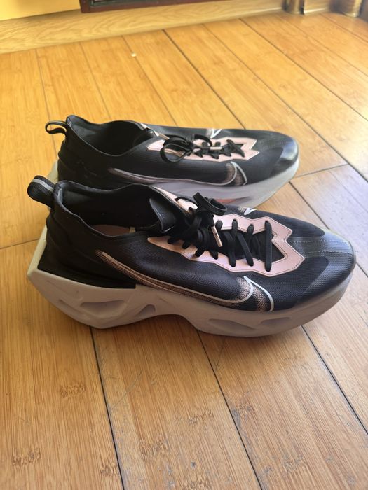 Женски маратонки Nike