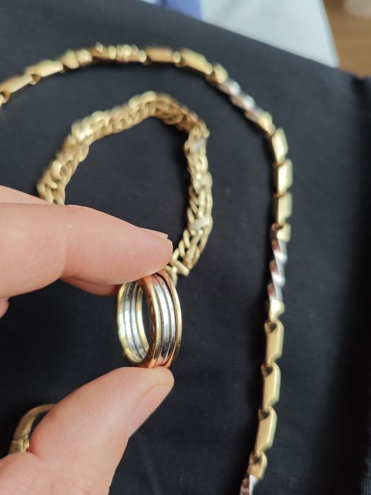 Vând aur galben 14k